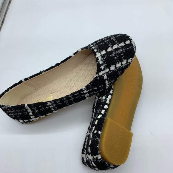 Black Tweed Flat Size 6.5 US Slip On Closed Toe - Picture 7 of 8